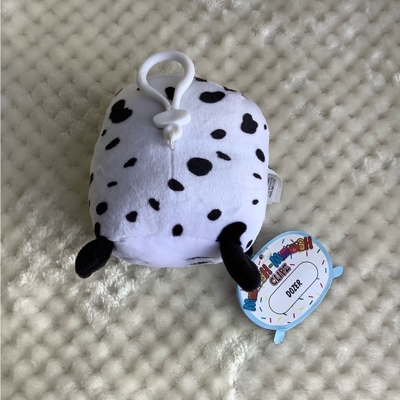 Moosh Moosh Clipz Dozer Dalmatian Plush Keychain Stuffed Animal - Picture 8 of 15